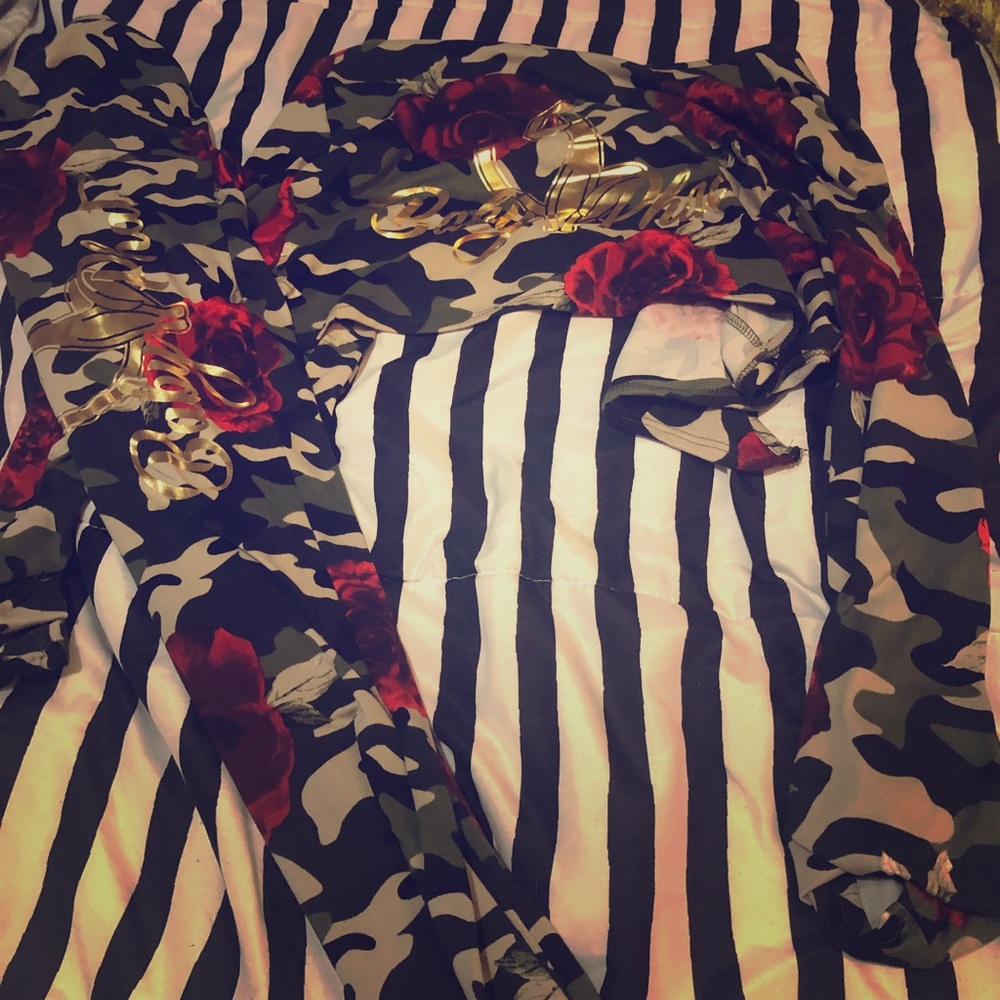 Baby phat roses jacket and leggings set!🌹